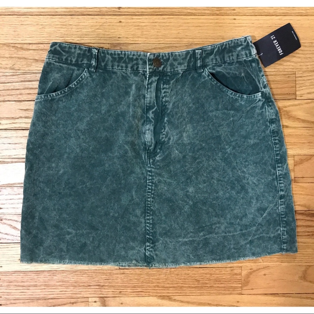 Forever21 mini skirt-NEW WITH TAGS!